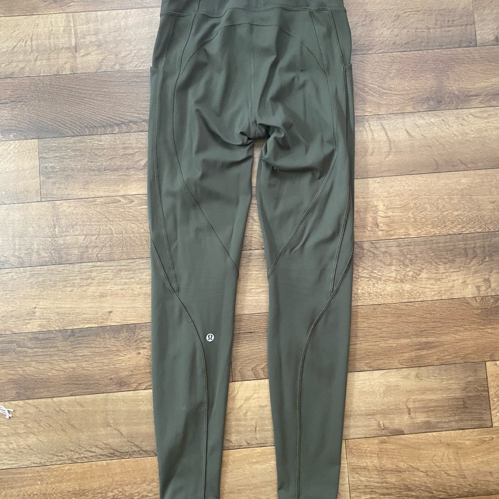 Time to sweat 28” lululemon leggings - Picture 3 of 6